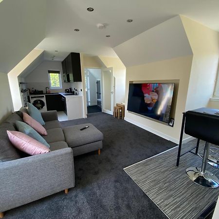 Whitehill Stables Apartment Kirknewton  ภายนอก รูปภาพ
